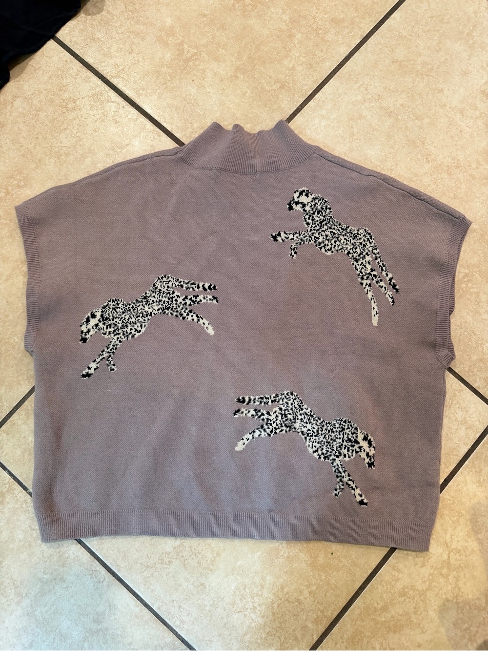 Entro Cropped Sleeveless Cheetah Sweater